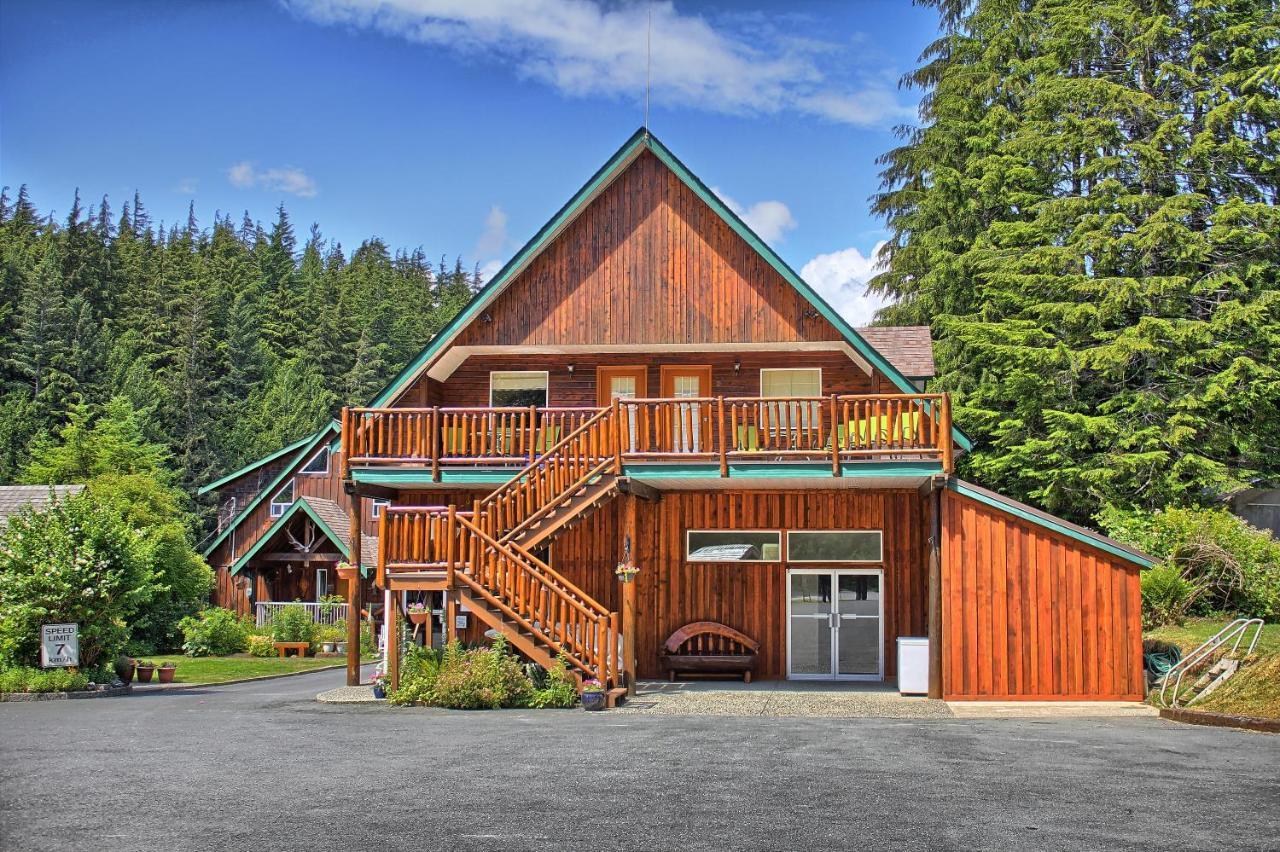 Wild Coast Wilderness Resort Port Renfrew Extérieur photo