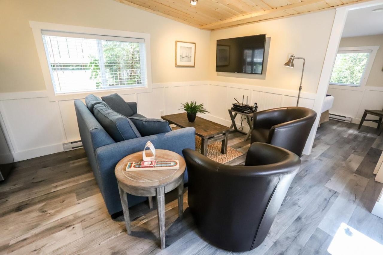 Wild Coast Wilderness Resort Port Renfrew Extérieur photo