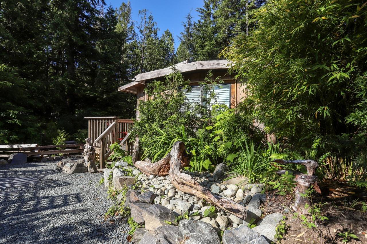 Wild Coast Wilderness Resort Port Renfrew Extérieur photo