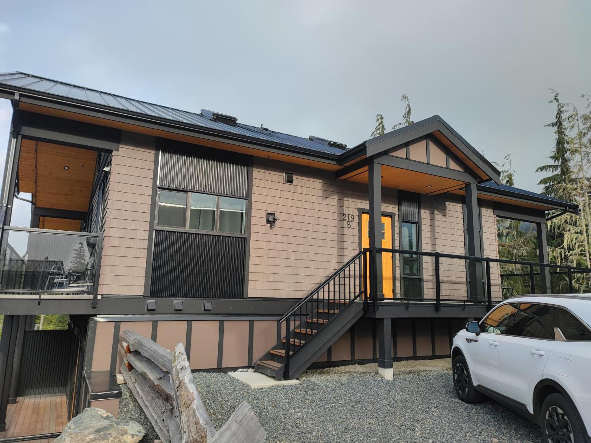 Wild Coast Wilderness Resort Port Renfrew Extérieur photo