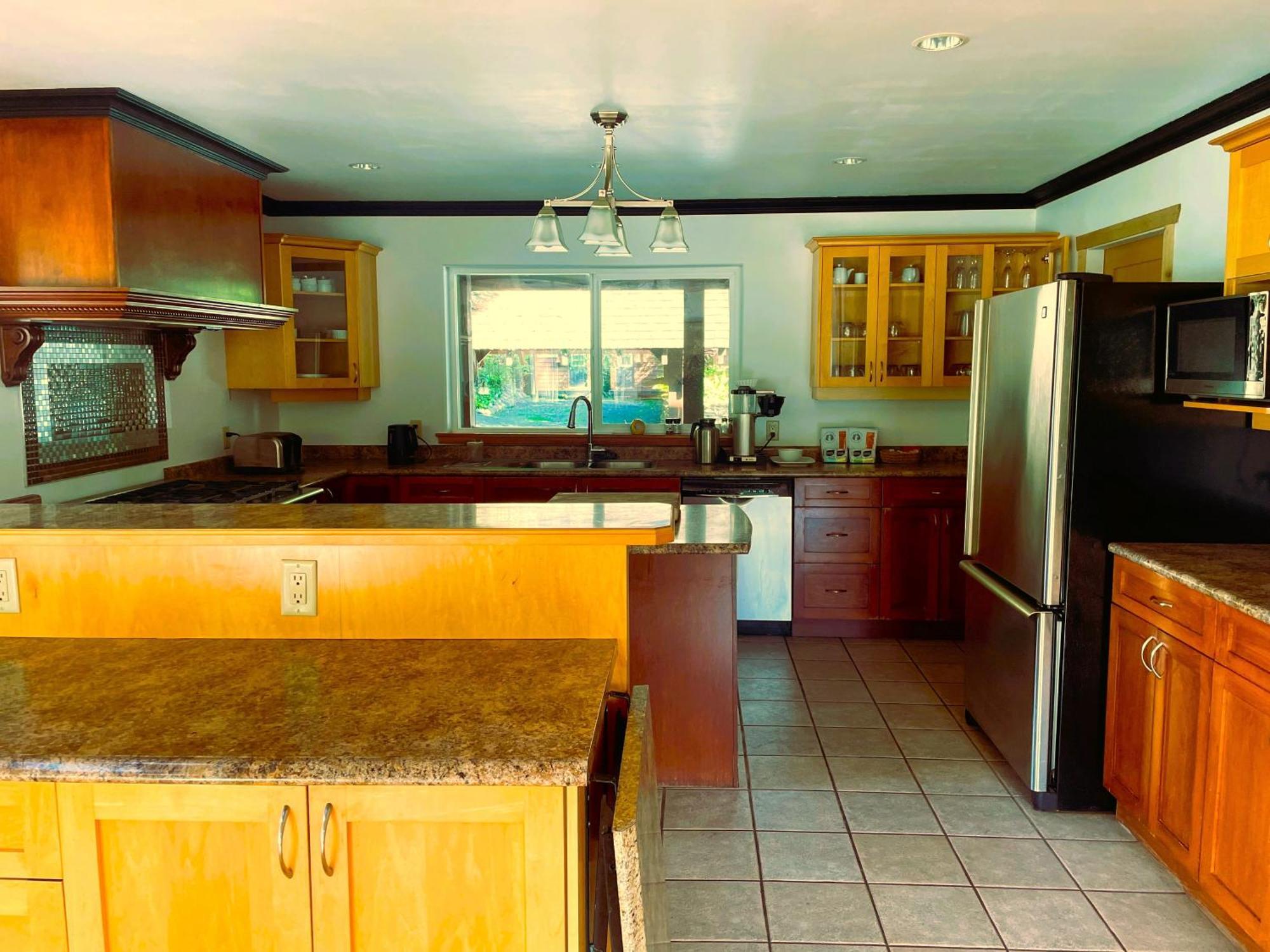 Wild Coast Wilderness Resort Port Renfrew Extérieur photo
