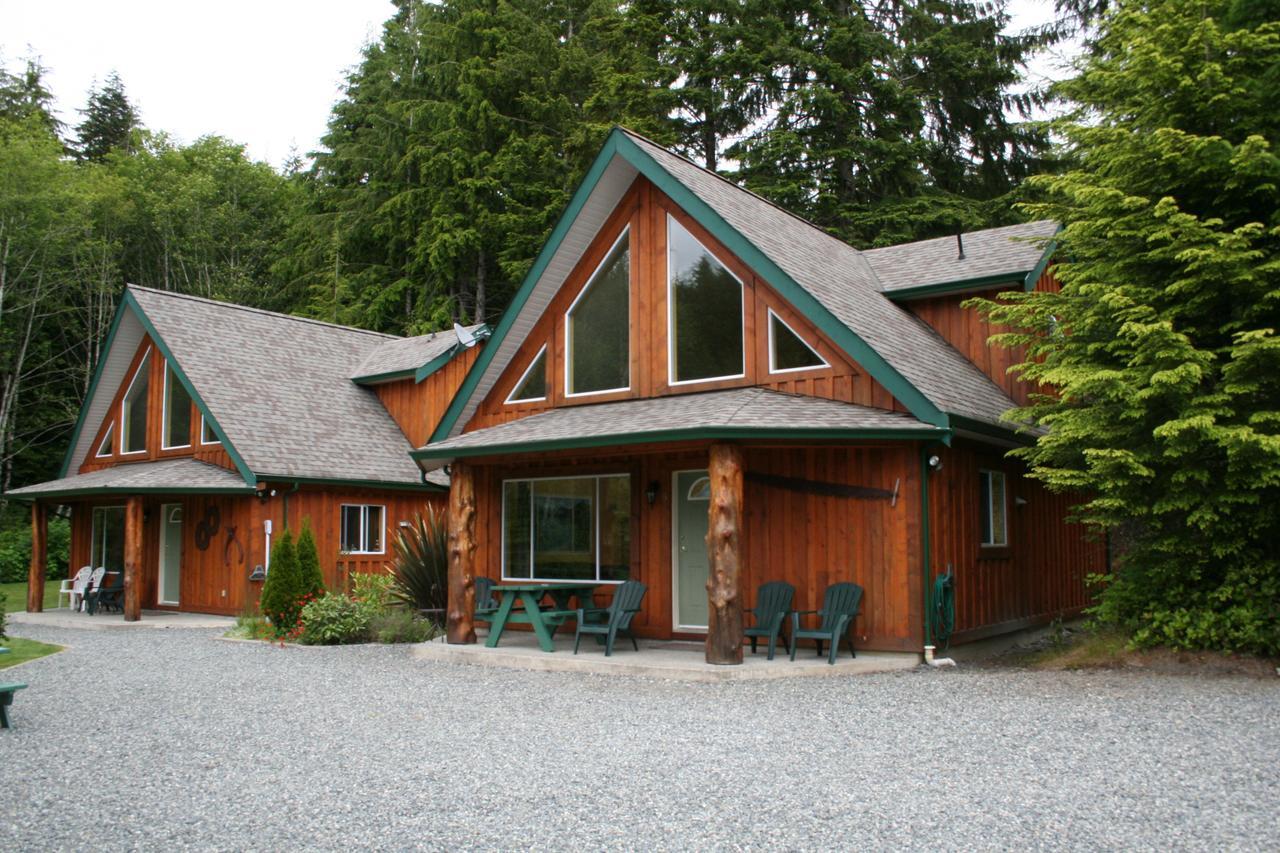 Wild Coast Wilderness Resort Port Renfrew Extérieur photo
